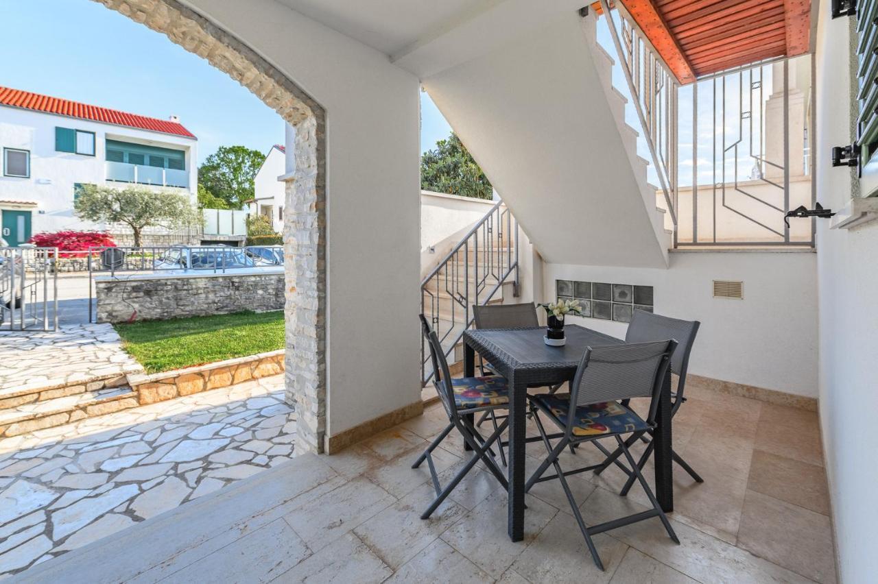 Apartman Inteuro Пореч Экстерьер фото